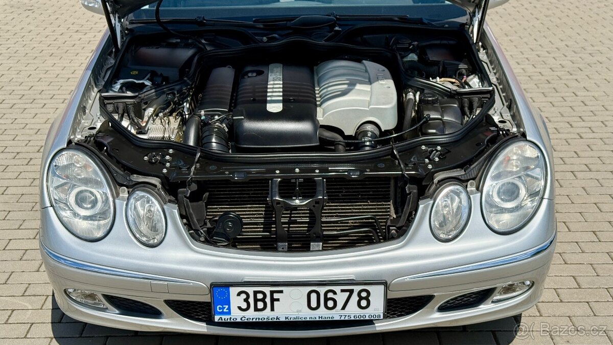 Mercedes-Benz Třídy E //220CDi//110kW//ELEGANCE//TOP STAV// - 17