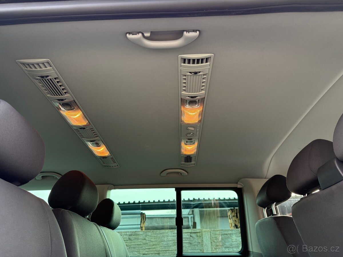 VOLKSWAGEN CARAVELLE T5 GP 2,0 TDI 103 kW - 17