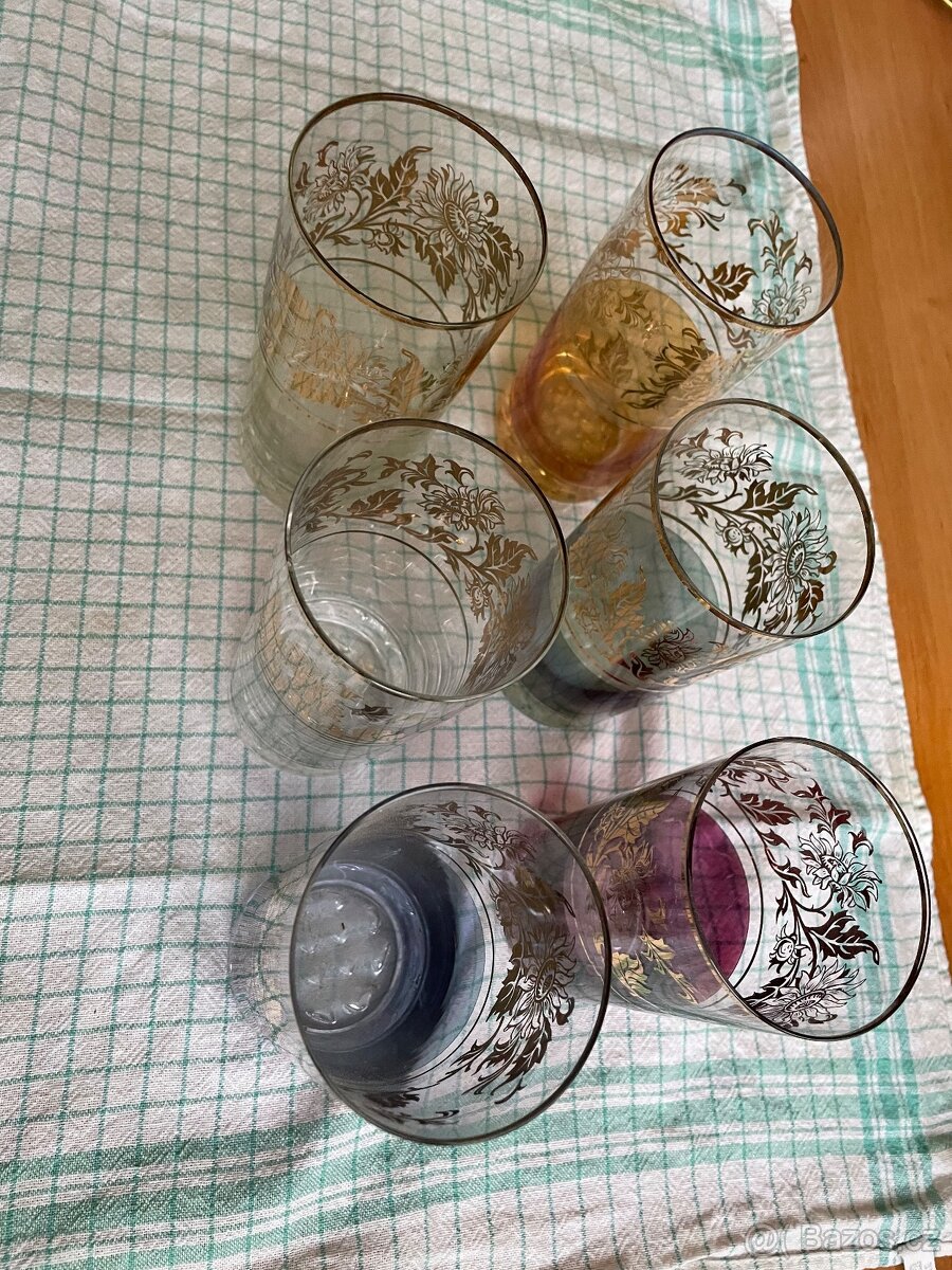 Porcelán, sklo - 17