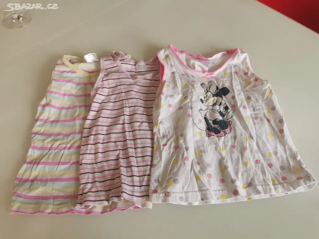 Balík dívčího oblečení 4-6 let - 17