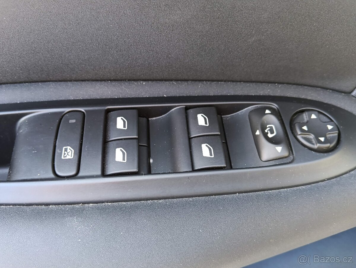 Citroën C4, 1.2i / 96 kW, 2017 - 17