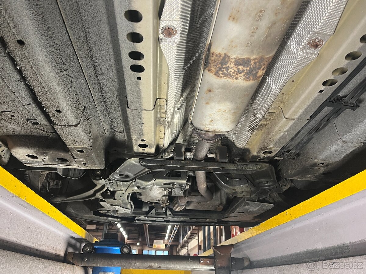 Orlando 1,8i ++++SERVISOVÁNO+PĚKNÝ STAV++++ - 17