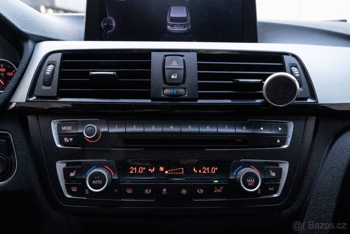 BMW Rad 3 Touring 330d - 17