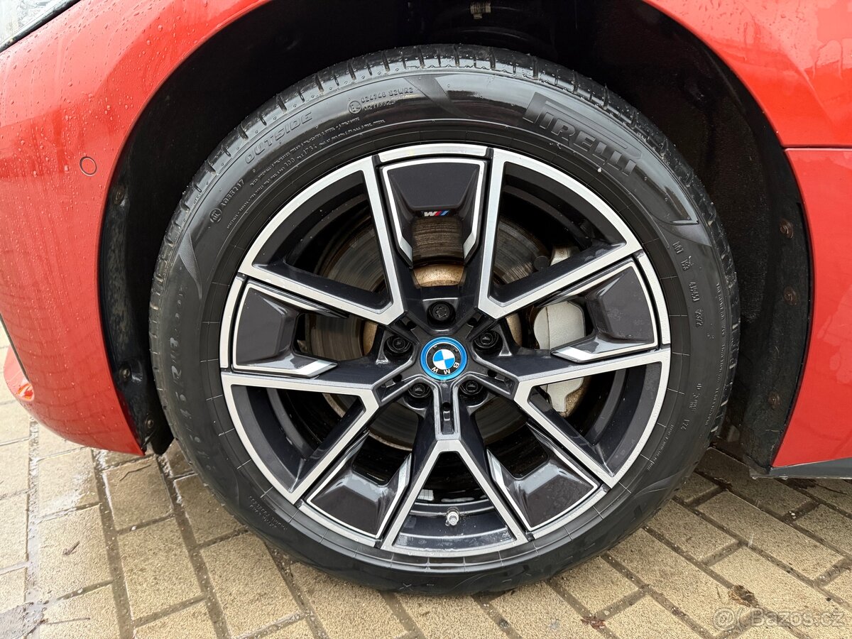 BMW i4 eDrive40 GC M-Paket ACC 8/2022 70500 km DPH - 17