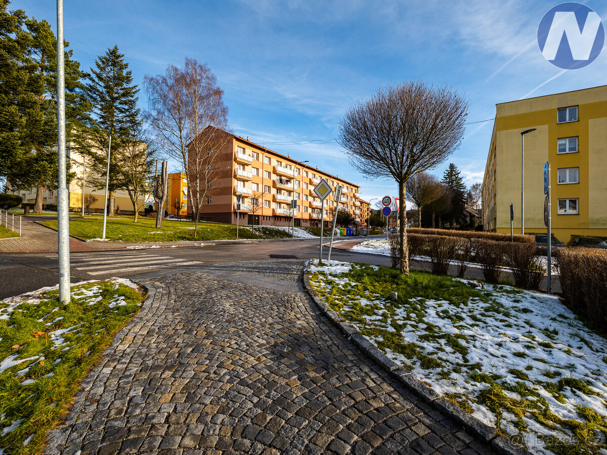 Volary, dr. byt 3+1 s balkonem - 17