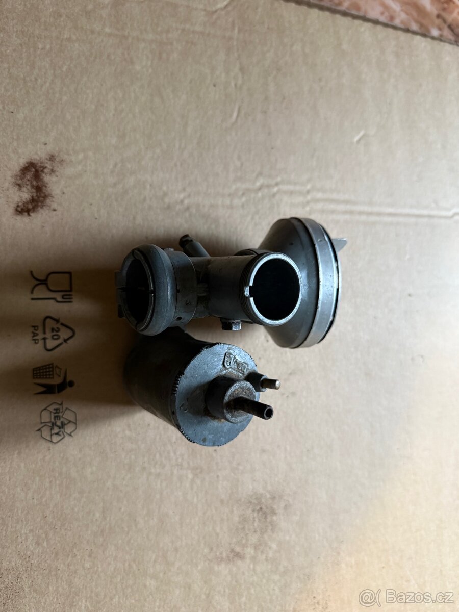 Karburátory Jawa pérák,čz 150c - 17