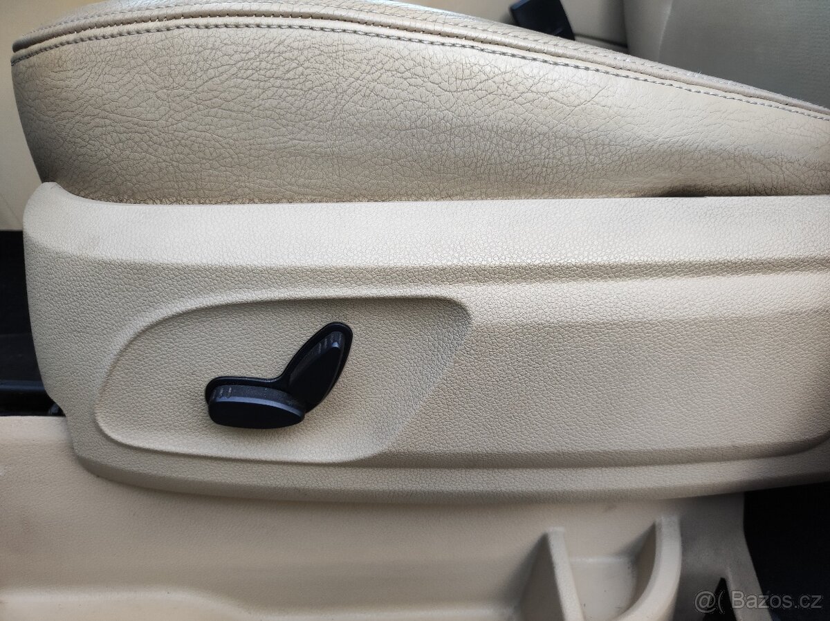 FORD C-MAX 1,6 HDi 80Kw, rok 2025, AUTOMAT, KŮŽE - 17