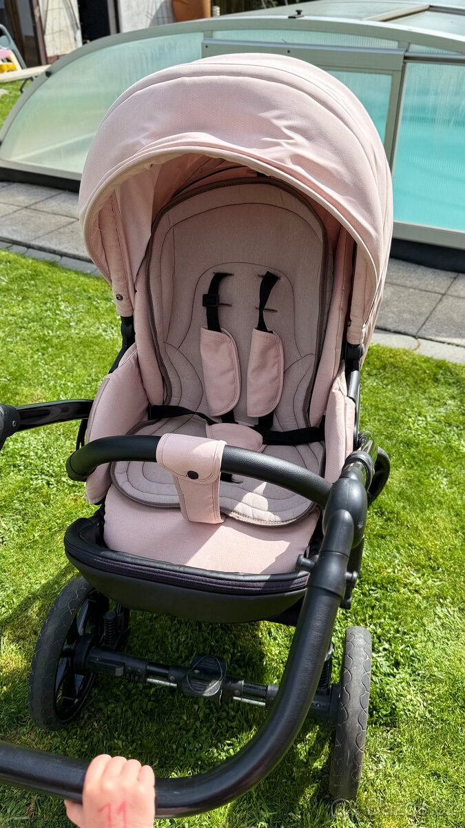 Kočárek Tutis Viva Life II 2v1 Luxury Rose - 17