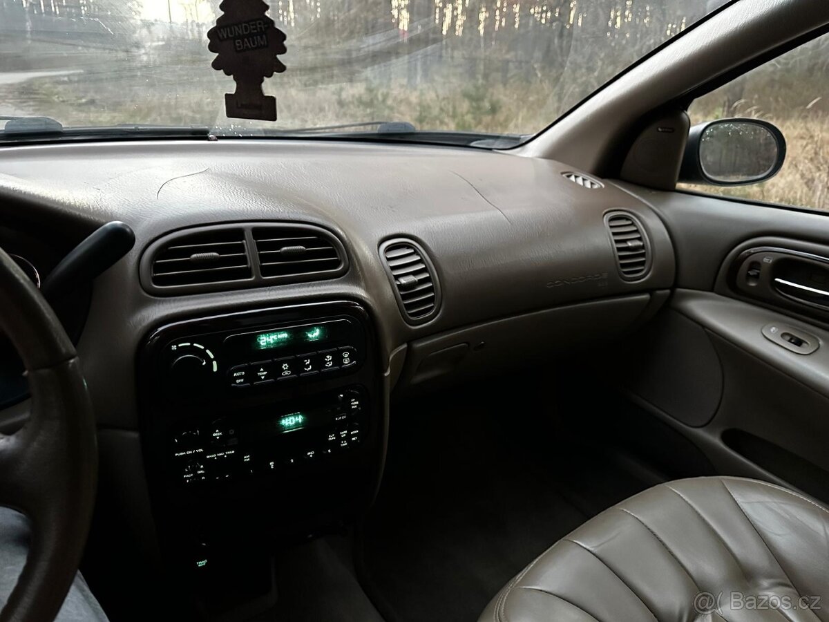 Chrysler Concorde 3.2 LXi - 17