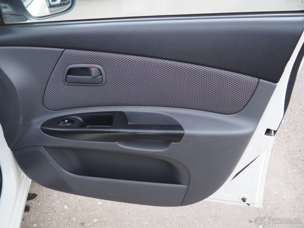 2011 Kia Rio 1.4i 16V - 17