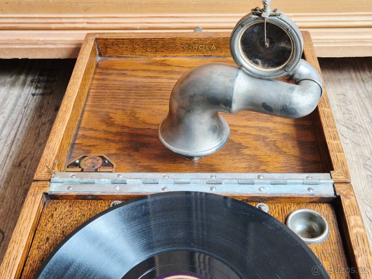 Starožitný gramofon Cirola Phonograph Corp., 1920 - 17