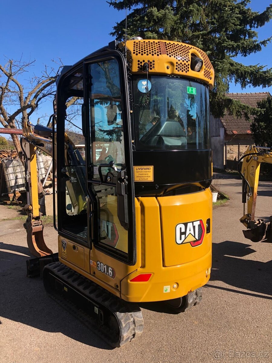 Caterpillar CAT 301.6 - 17