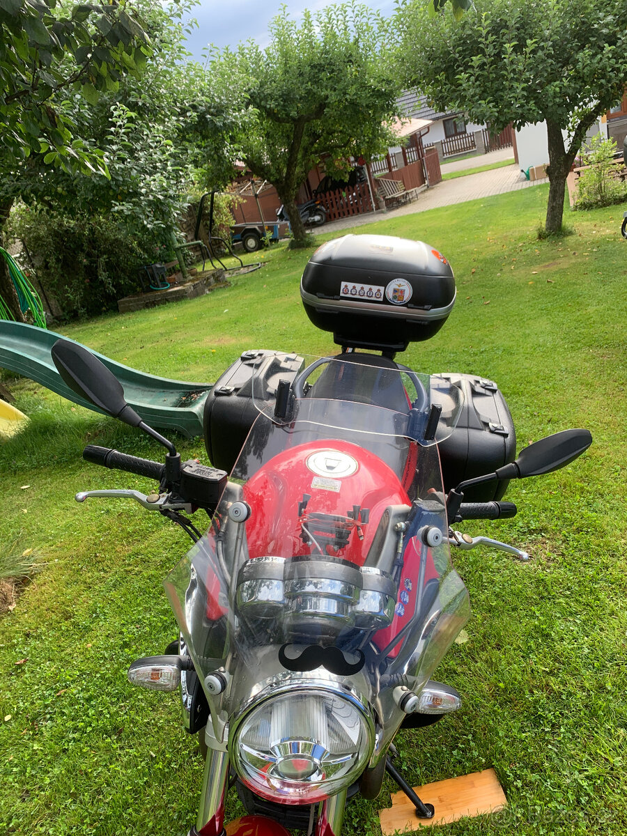 Moto Guzzi Breva 1100 ABS - 17