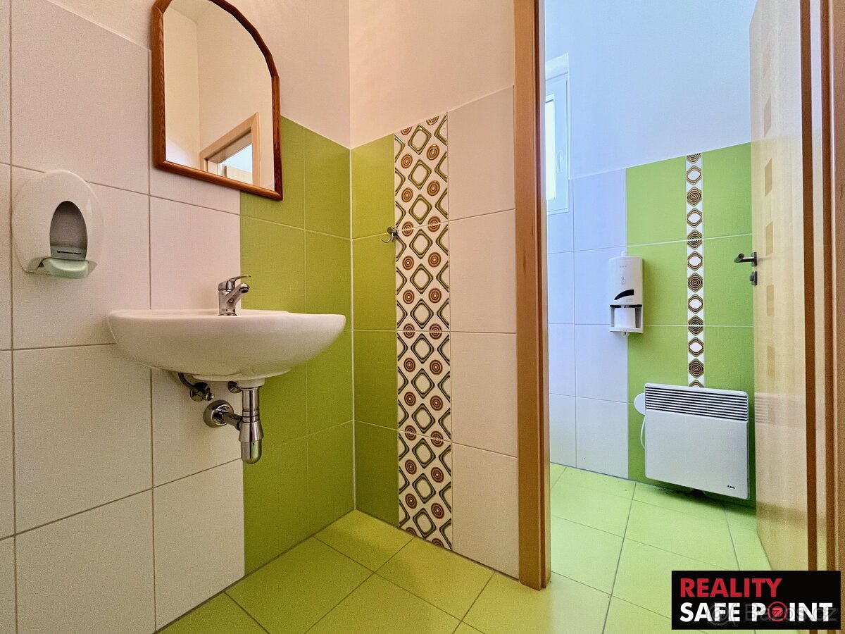 Prodej obchodního prostoru (3 159 m2), ev.č. 00594 - 17