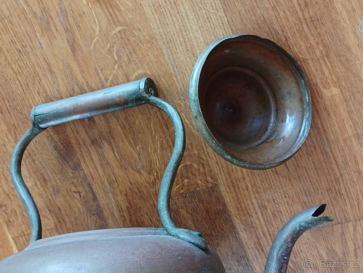 FRANCOUZSKÁ STAROŽITNÁ MOSAZNOMĚDĚNÁ KONVICE RUČNĚ VYROBENÁ - 17