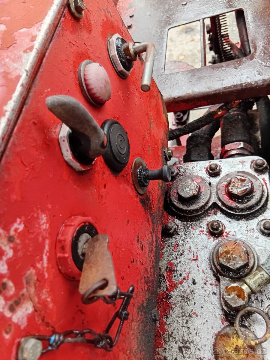 Prodám traktor RS09 GT124 čelní nakladač - 17