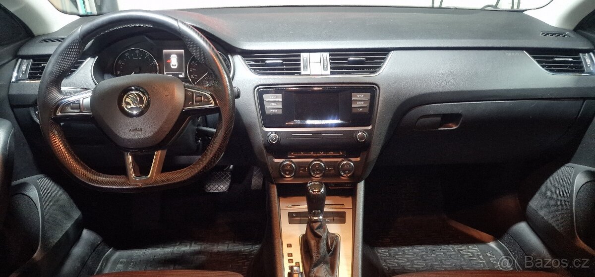 Škoda Octavia 1.4 TSI kombi, automat 7DSG, 12/2014, původ ČR - 17