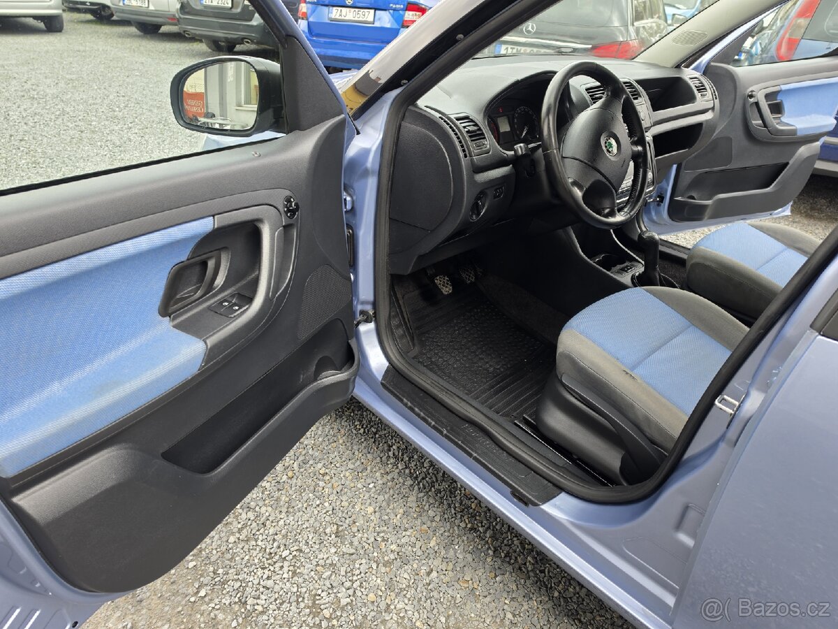 Škoda Roomster
1.2 HTP TZ - 17