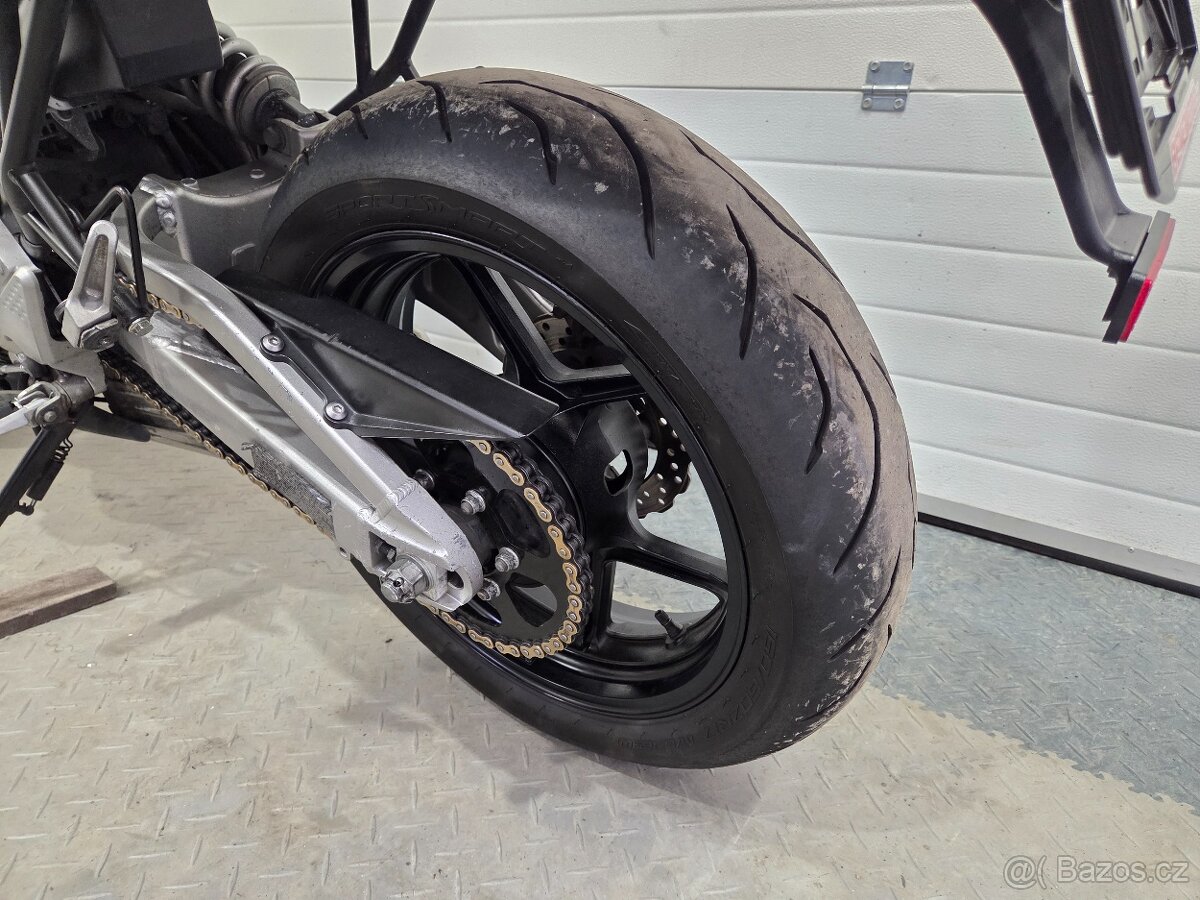 Kawasaki Versys 650 - 17