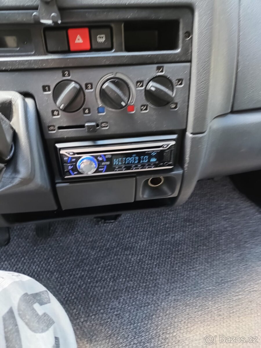 Obytný automobil - 17