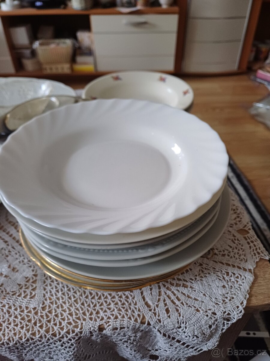 Mix skla a porcelánu - 17