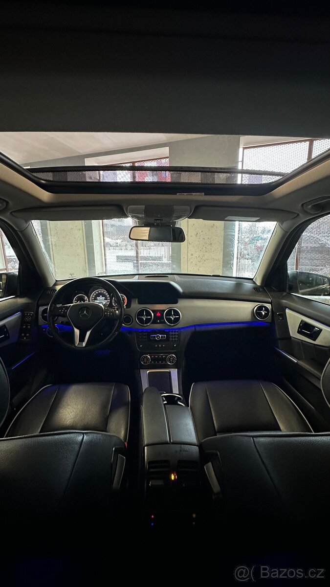 Mercedes-Benz GLK 4MATIC 2015 - 17