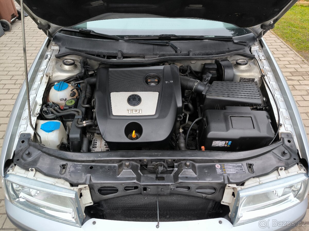 ŠKODA OCTAVIA 1.9 TDI, r.v. 2010, 1. MAJITELKA, VÝBORNÝ STAV - 17