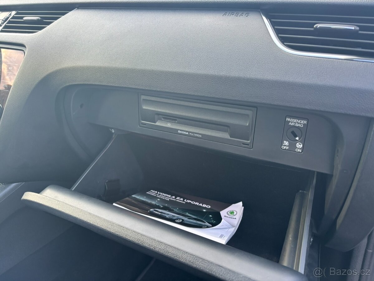 Škoda Octavia 1.5 TSI 110kw r.v.2017, serviska - 17