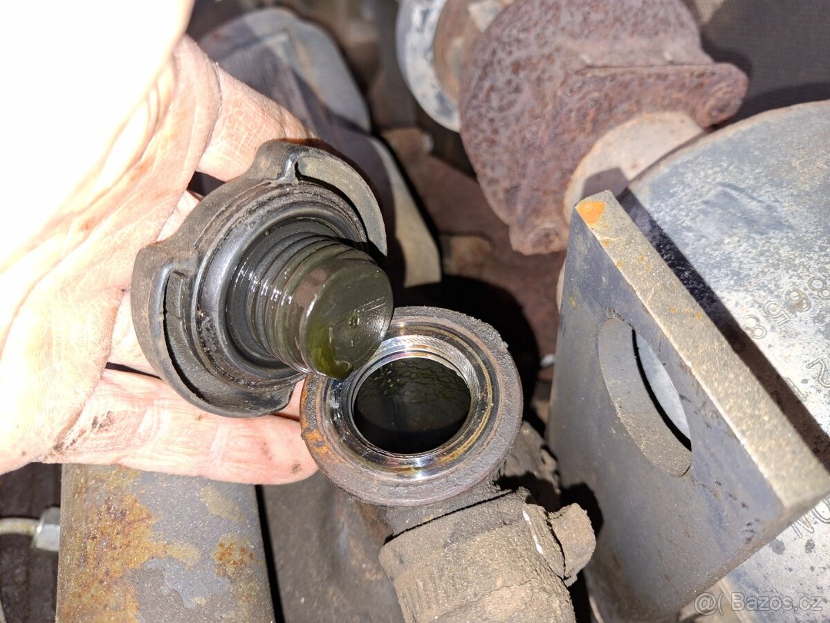 NEW HOLLAND LS 180 - 17