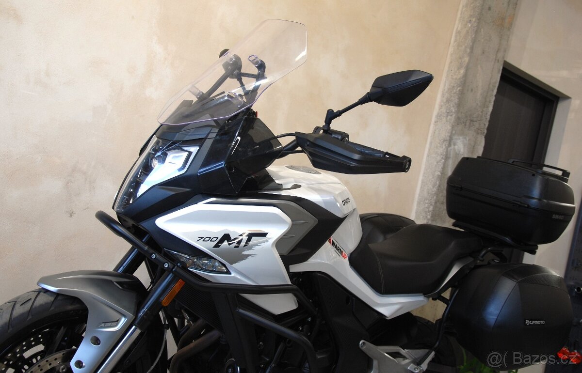 CFMOTO 700 MT Premium - 1.majitel,SERVISKA + ZÁRUKA - 17