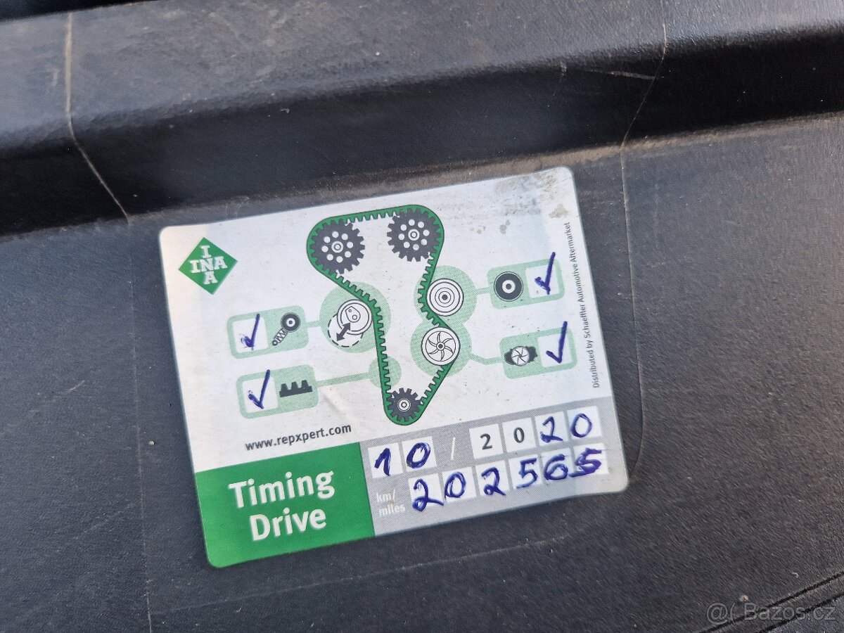 Volkswagen Golf VI Plus 2.0 tdi - commonrail - - 17