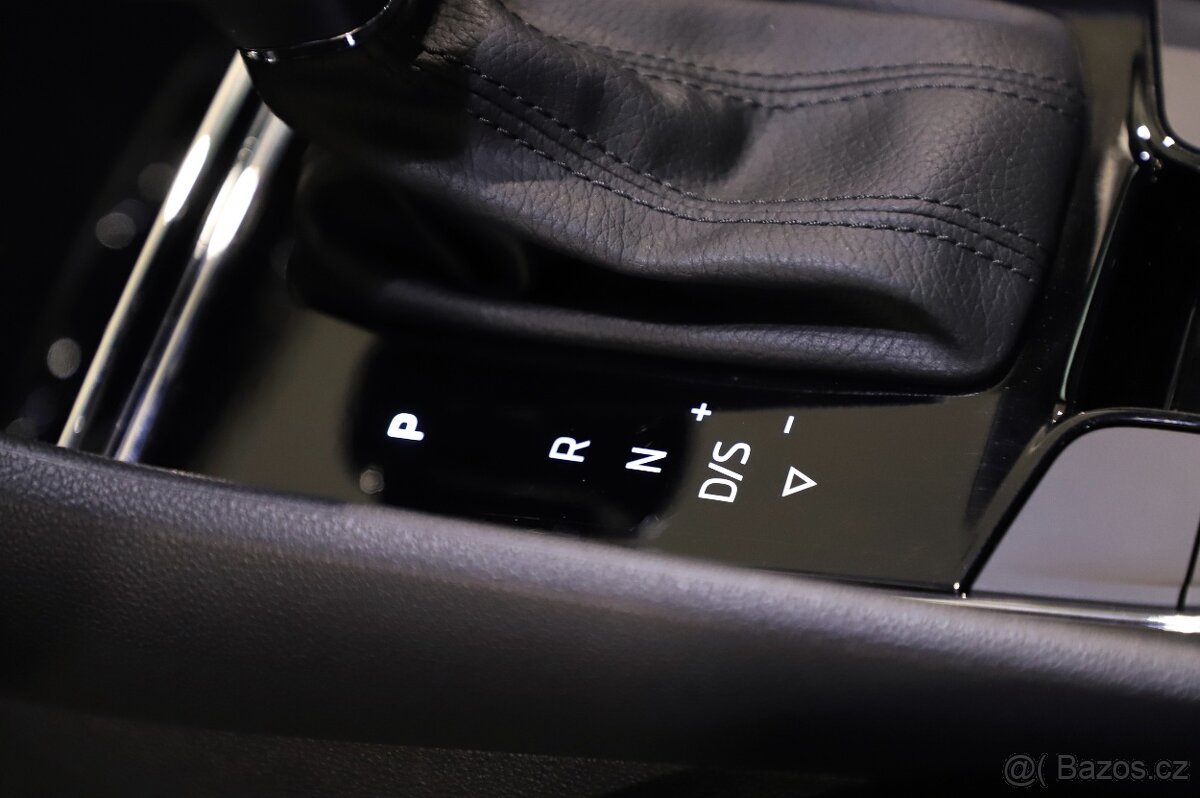 Škoda Karoq 1.5TSI 110kW DSG Tažné ACC - záruka Autodraft - 17