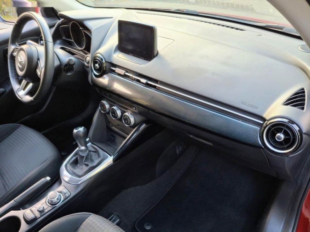 Mazda 2,1.5 benzin - 17