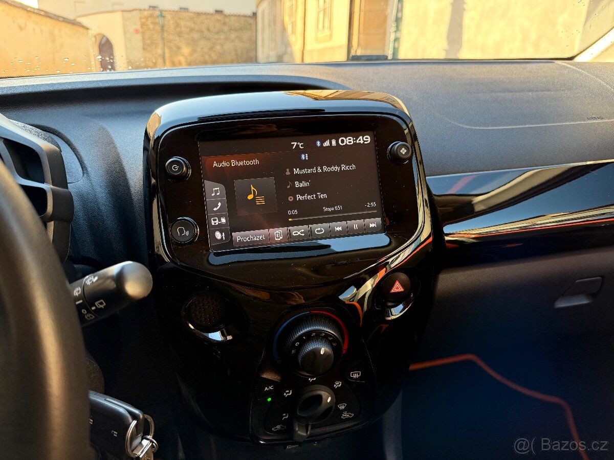 Toyota Aygo 1.0i 53kw ČR Automat 1.Maj Klima - 17