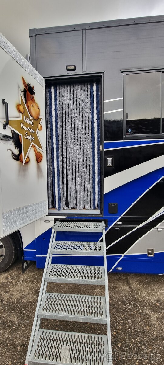 Iveco prepravnik na koně - 17