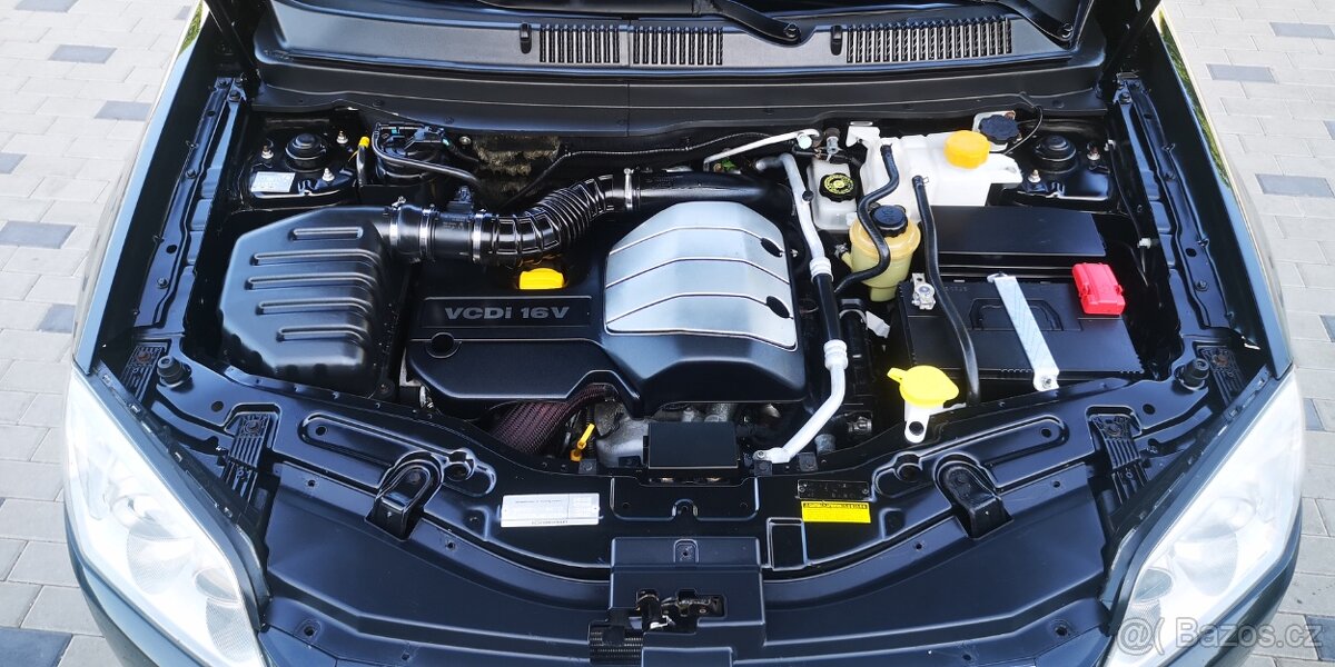 Chevrolet Captiva 2,0 VCDi - 16V - 110kw. . 4X4 - 7 MÍSTNÉ - 17