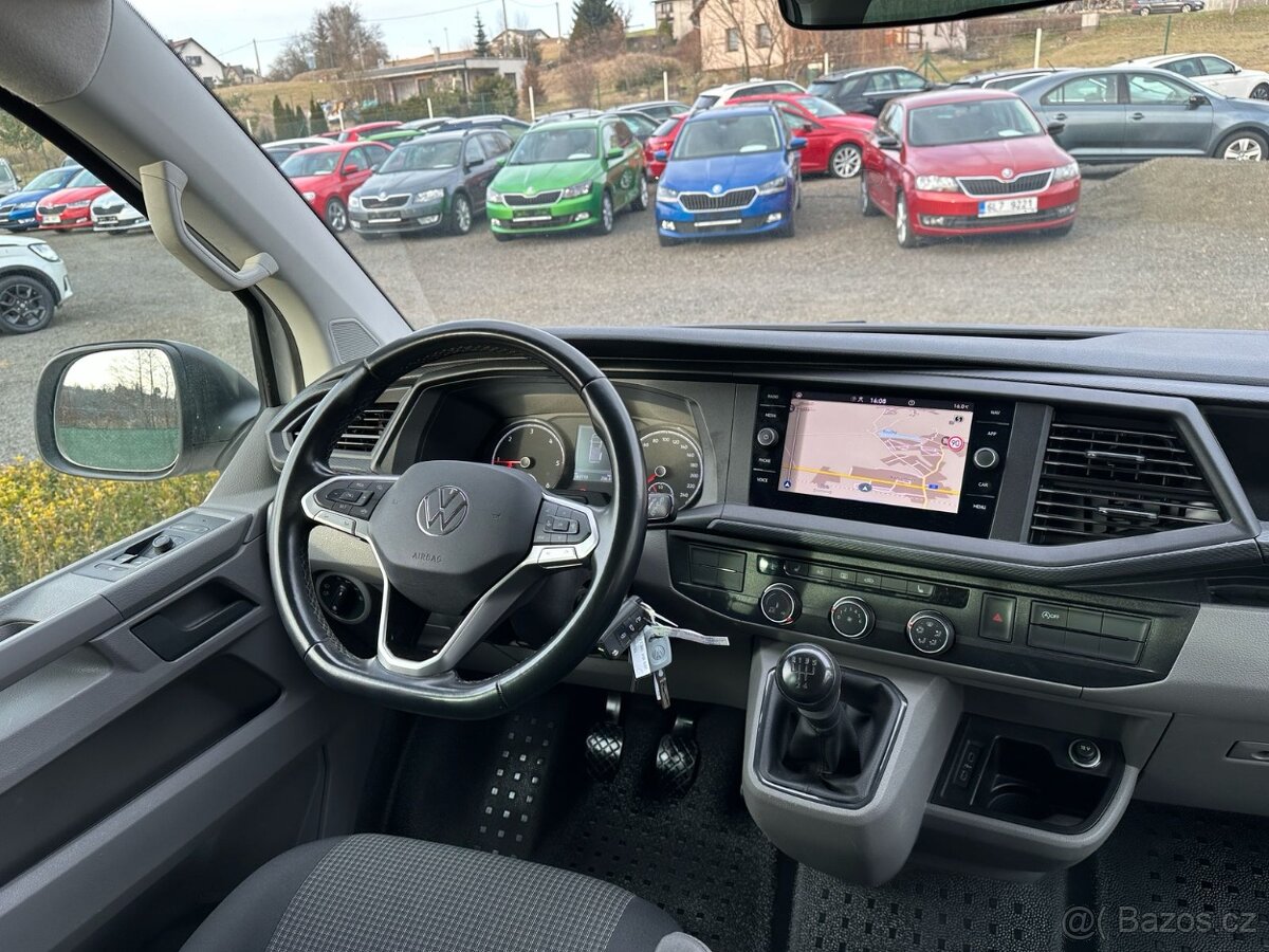 VW Transporter T6.1 2,0 Tdi Long Křídla 1.maj LED DPH - 17