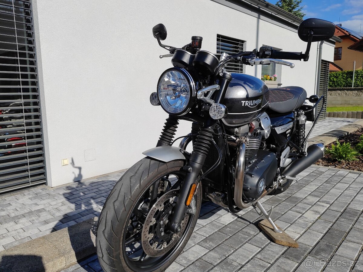 Triumph Speed Twin 1200 - 17