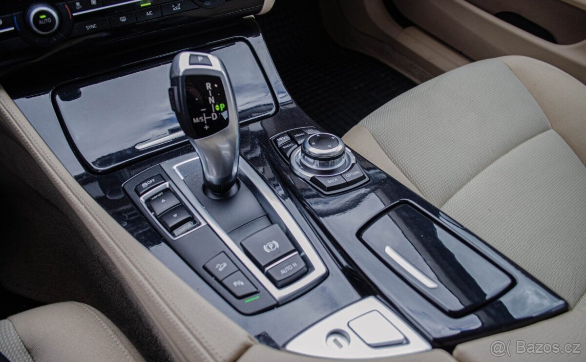 BMW F10 528i xDrive - 17