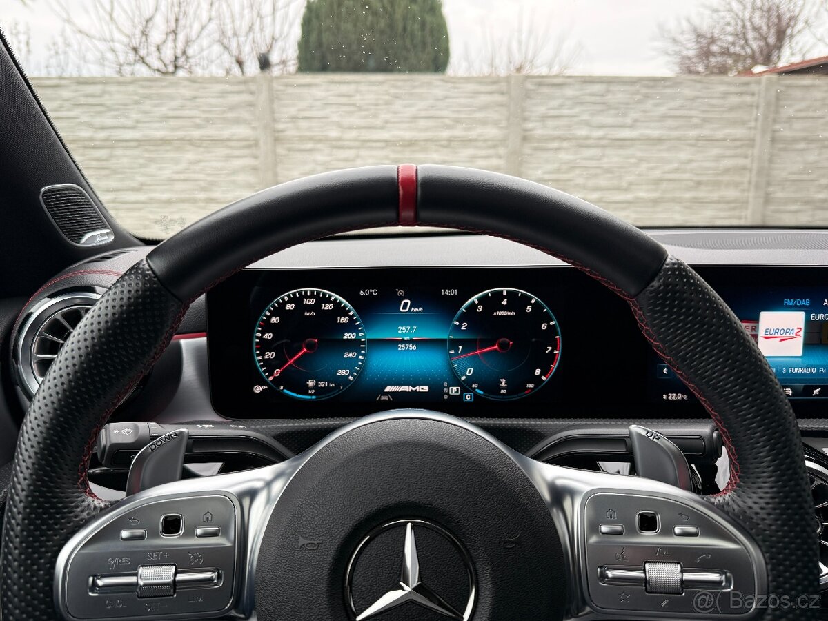 Mercedes cla 35 amg 4matic coupe - 17