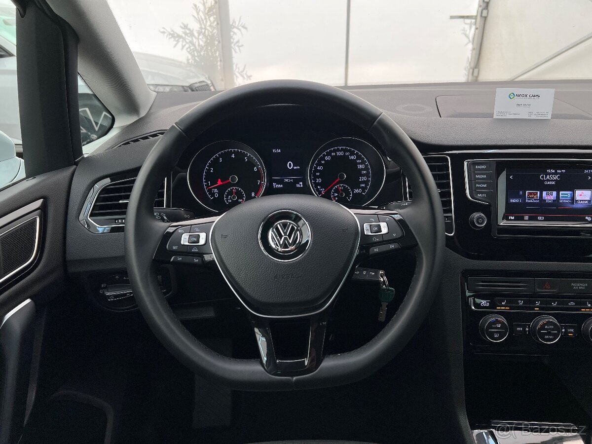 Volkswagen Golf Sportsvan 1.2TSi,81kW,manual,Highline,50TKM - 17