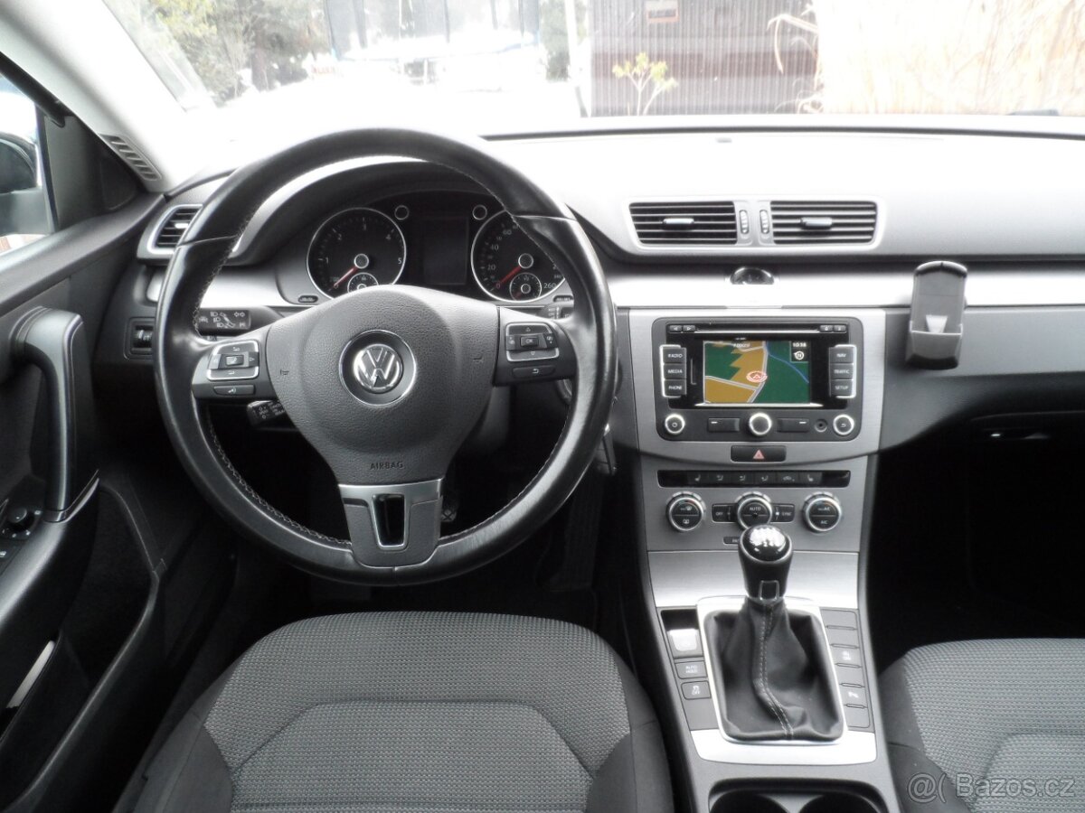 VW Passat B7 2.0 TDI 130 KW,Xenon,Navi.R.V.07/2014 - 17