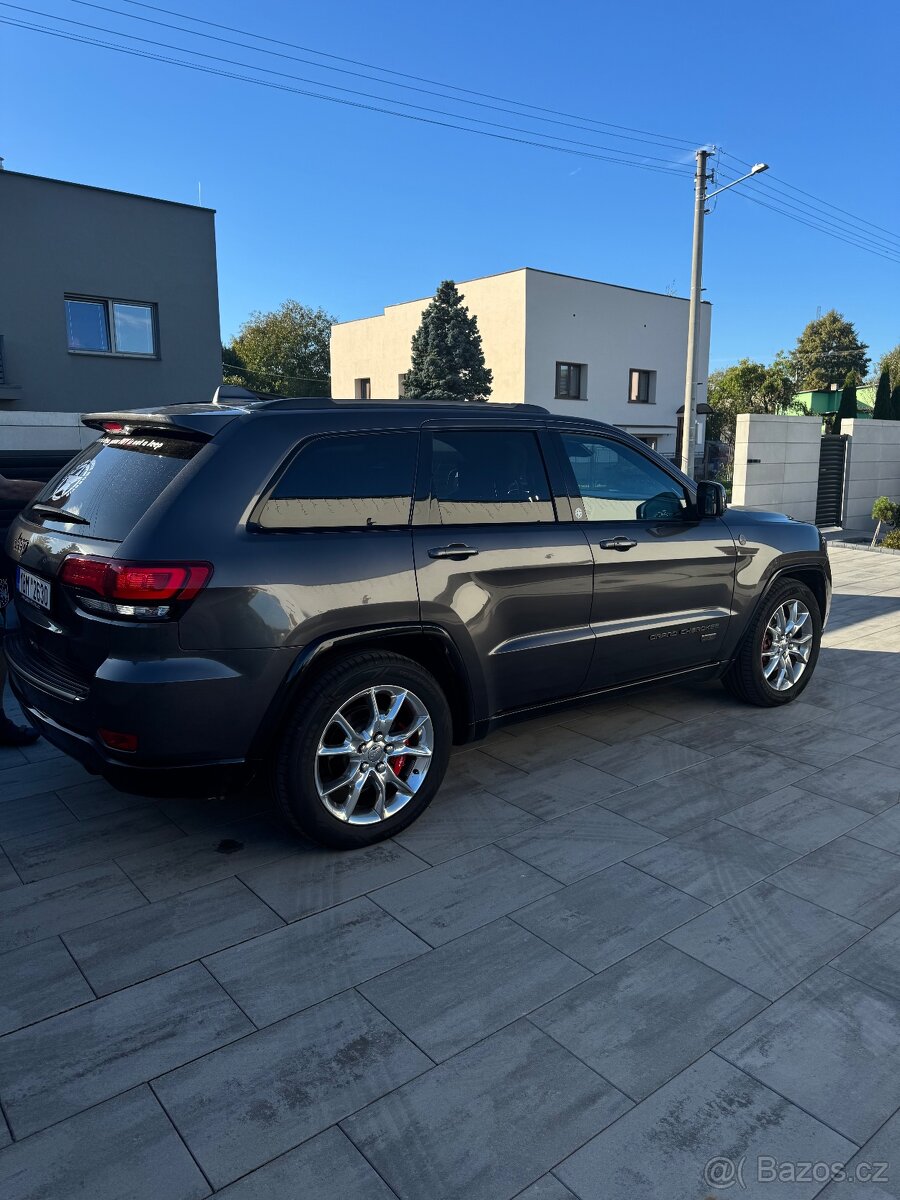 Jeep Grand Cherokee wk2 - 17