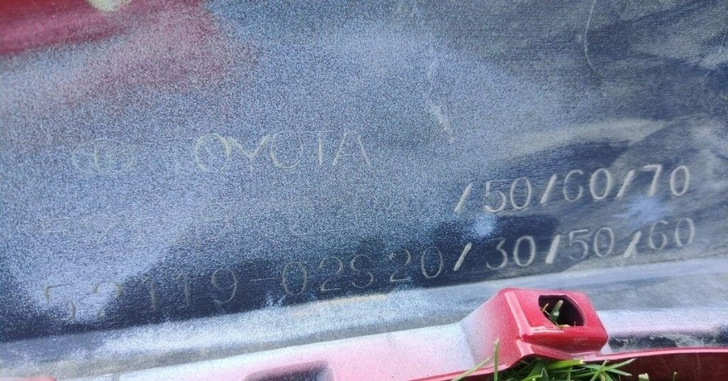 Toyota Corolla XII E21 E210 2018 - Predny naraznik TREK - 17