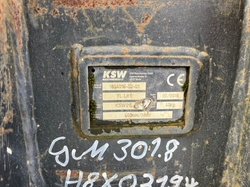 Caterpillar CAT 301.8 - 17