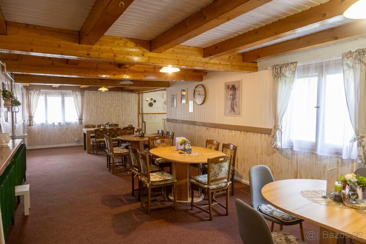 Prodej Bistro na půl cesty - 17