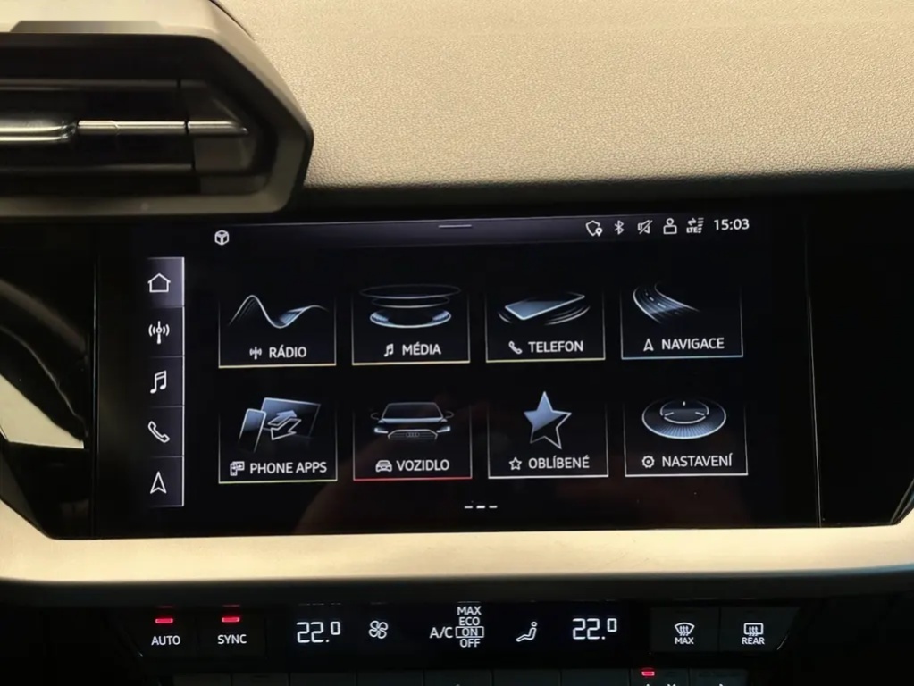 Audi A3, Sportback 30 TDi Business Edit - 17