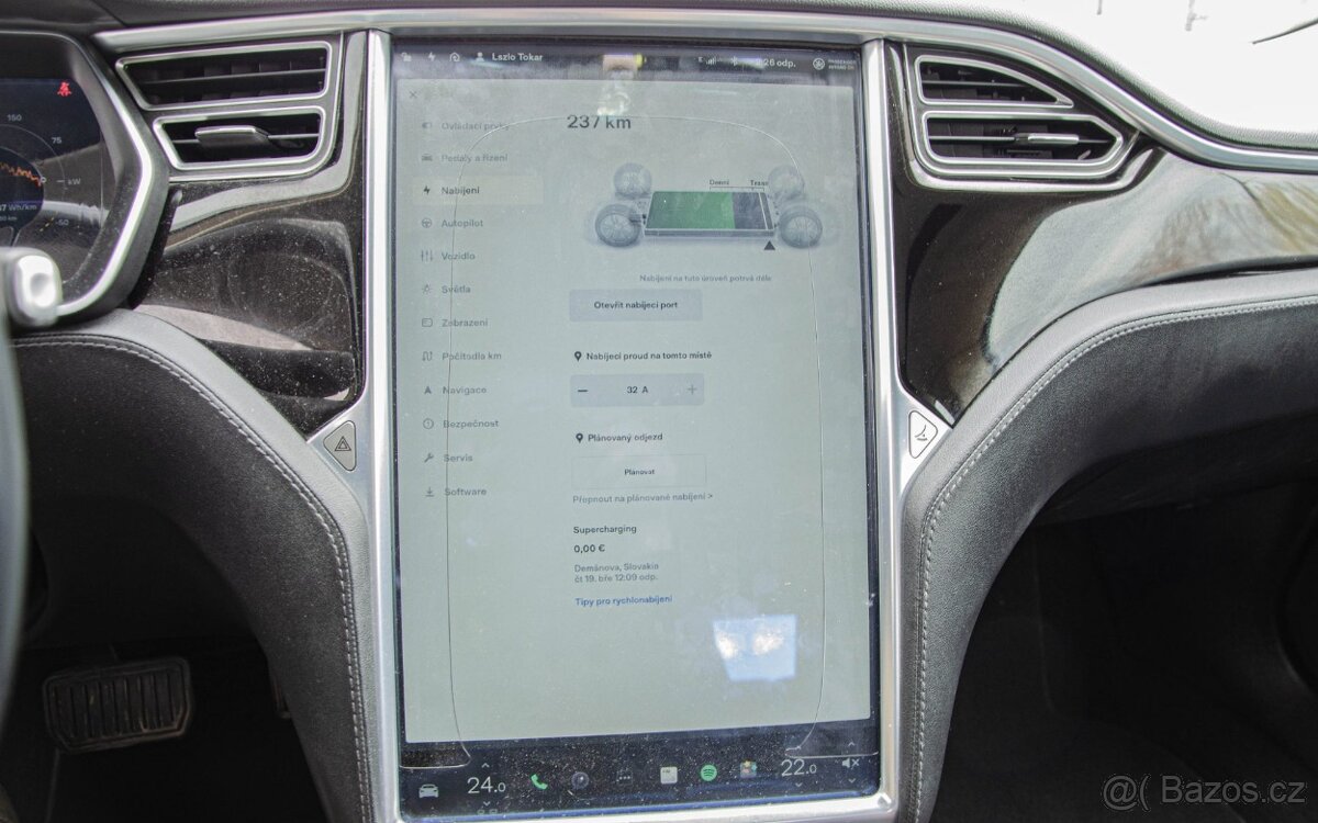Tesla Model S 85 Free Supercharger - 17