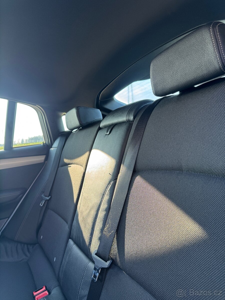 BMW X4 xDrive 2.0d 140KW - PRVNÍ MAJITEL - 17