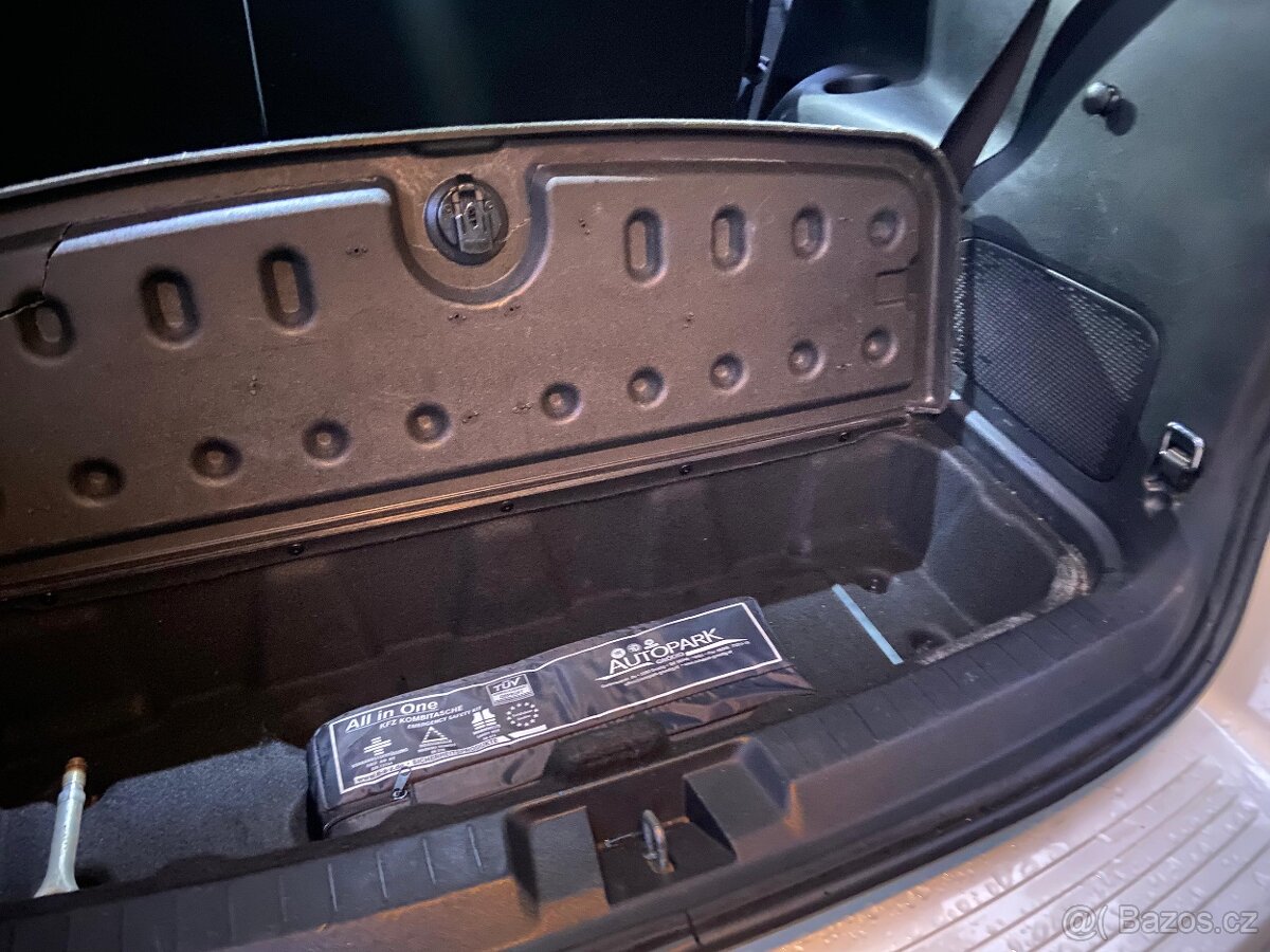 Fiat Freemont 2.0 MultiJet 125 kW 4×4 AUTOMAT – Black Code - 17